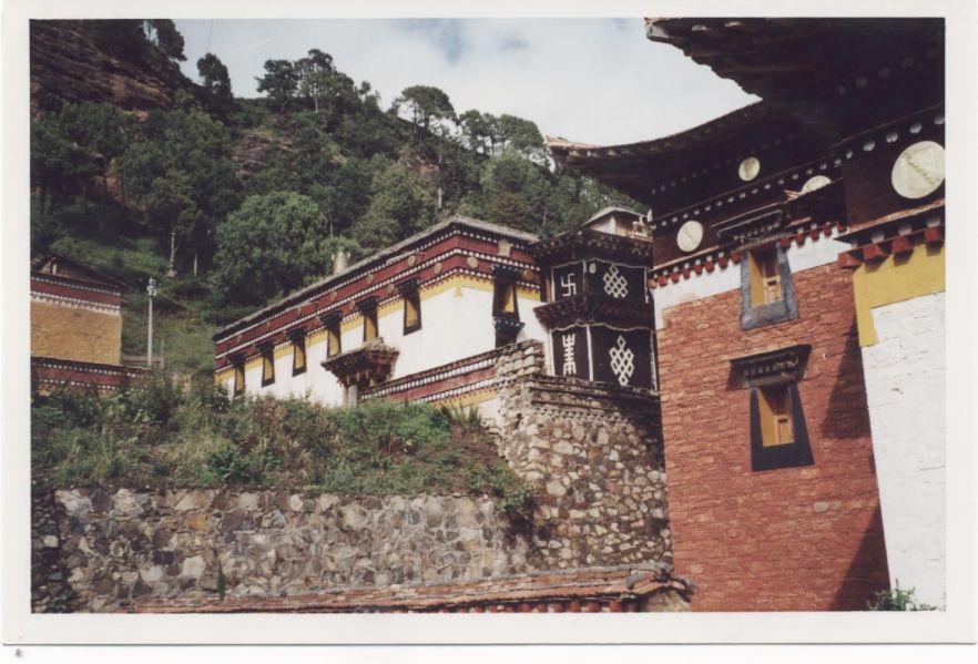 Critère 4, "une photo sur une monument officiel" : Temple tibétain - Labrang EFEO_BAYA00004