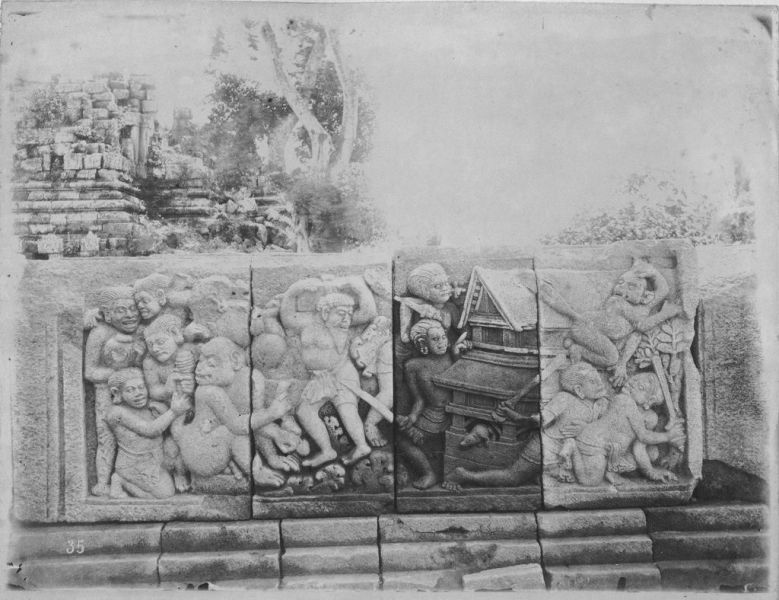 Candi Prambanan / Candi Lara Jonggrang, temple shivaîte : décor architectural EFEO_INDO00084