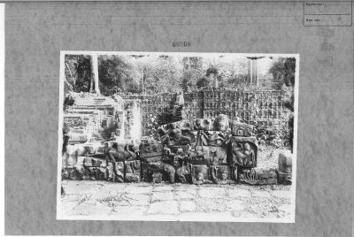 O16-09808.jpg