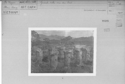 O50-01285.jpg