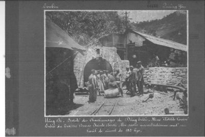 O51-00422.jpg