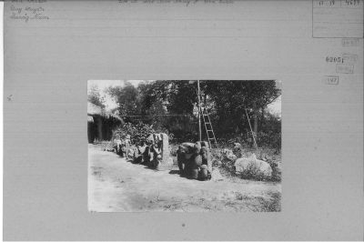 O51-02051.jpg