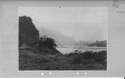 O58-02247.jpg