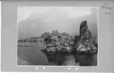 O58-02248.jpg