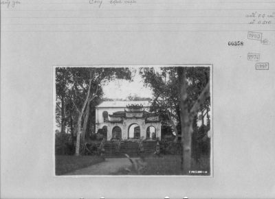 O62-00358a.jpg
