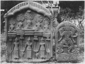 Deux stèles figurées bouddhiques, Prasat Phnom Kambot EFEO_CAM00860